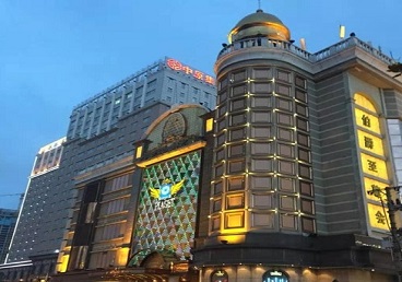 西安最大顶级出名高端豪华KTV会所-皇冠伯爵KTV顶级体验点评